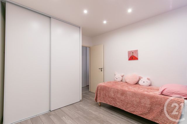 Appartement F3 à vendre - 3 pièces - 75.0 m2 - ST MAURICE - 94 - ILE-DE-FRANCE - Century 21 Vabel Immobilier