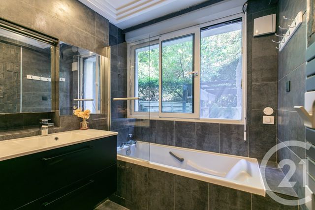 Appartement F3 à vendre - 3 pièces - 75.0 m2 - ST MAURICE - 94 - ILE-DE-FRANCE - Century 21 Vabel Immobilier