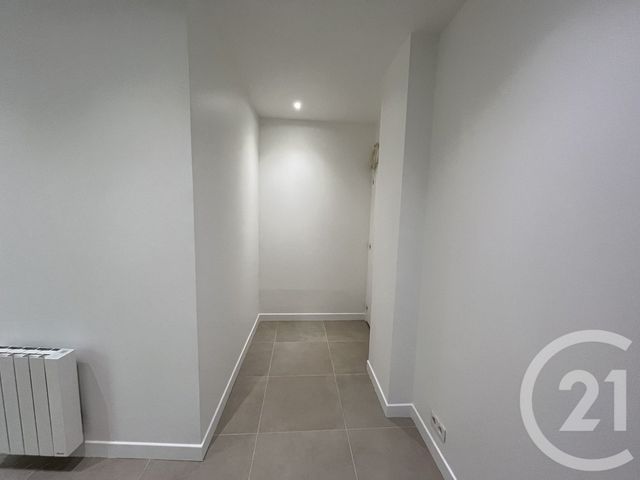 Appartement T4 à louer - 4 pièces - 82.77 m2 - JOINVILLE LE PONT - 94 - ILE-DE-FRANCE - Century 21 Vabel Immobilier