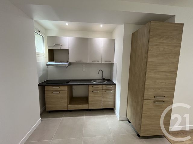 Appartement T4 à louer - 4 pièces - 82.77 m2 - JOINVILLE LE PONT - 94 - ILE-DE-FRANCE - Century 21 Vabel Immobilier