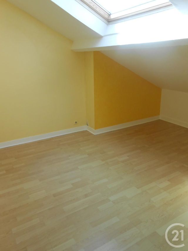 Appartement F2 à louer - 2 pièces - 40.98 m2 - CHARENTON LE PONT - 94 - ILE-DE-FRANCE - Century 21 Vabel Immobilier
