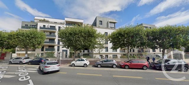 parking - JOINVILLE LE PONT - 94