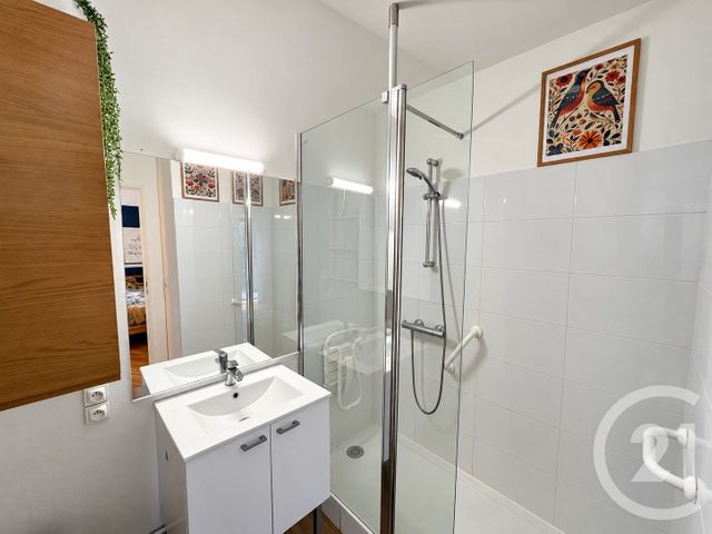 Appartement T2 à louer - 2 pièces - 34.43 m2 - ST MAURICE - 94 - ILE-DE-FRANCE - Century 21 Vabel Immobilier