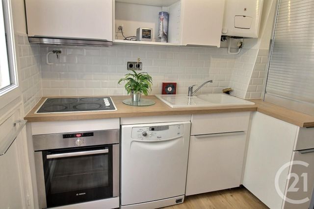 Afficher la photo en grand Appartement F4 à vendre - 4 pièces - 74.7 m2 - JOINVILLE LE PONT - 94 - ILE-DE-FRANCE - Century 21 Vabel Immobilier